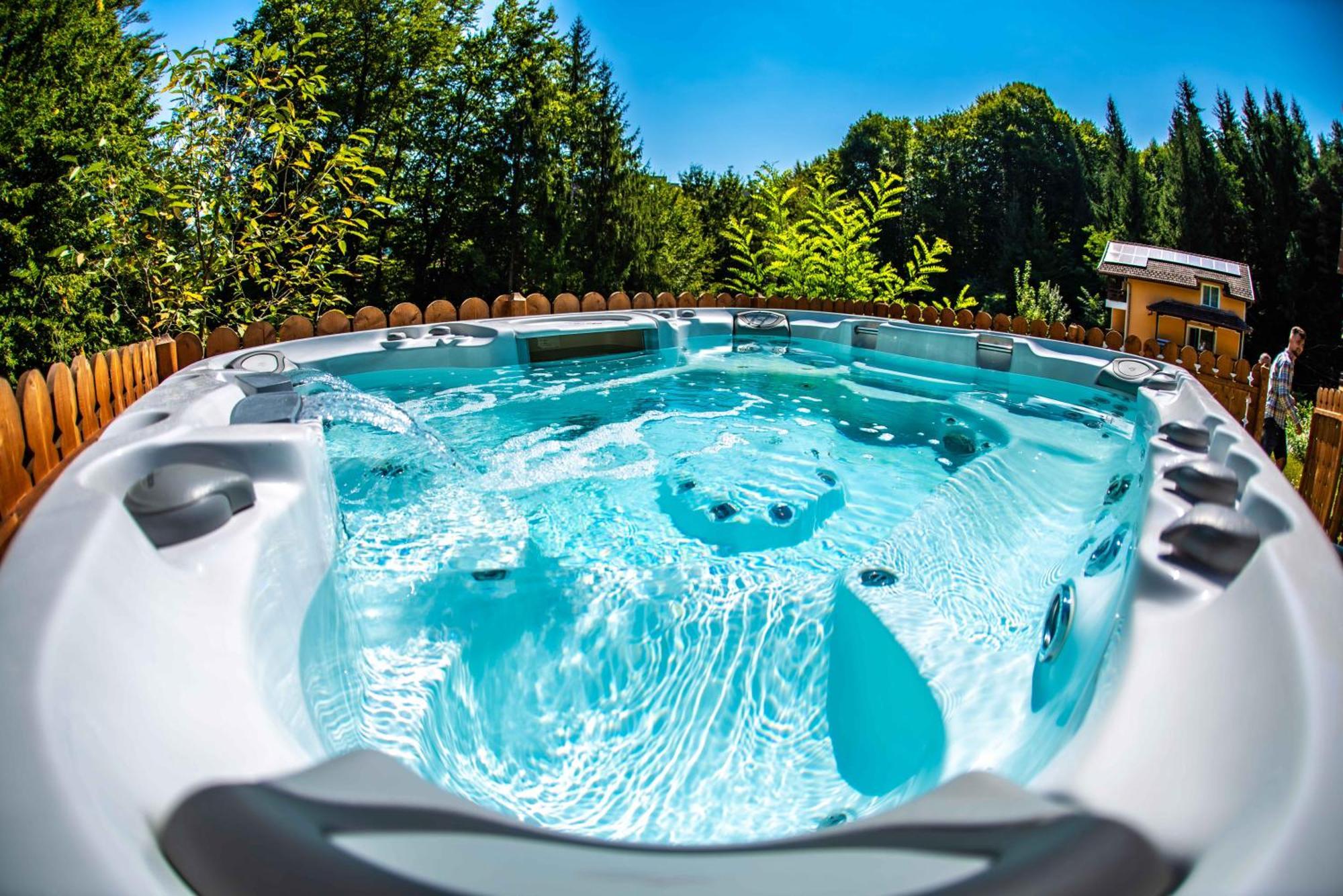 Hotel Trei Brazi Băile Olăneşti エクステリア 写真